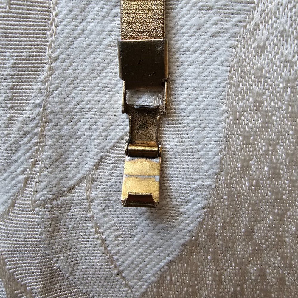 Seiko Quartz Dainty Black and Gold tone Watch - Picture 9 of 16